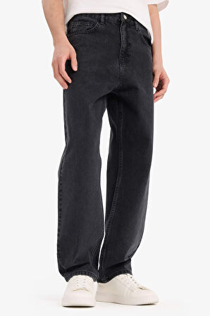 DeFacto %100 Pamuk Baggy Fit Geniş Kalıp Düz Paça Jean Yıkamalı Pantolon F2322AX25SPNM36