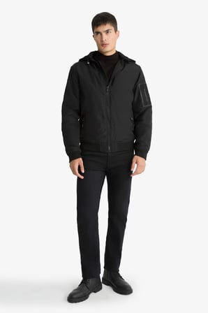 DeFacto Su İtici Regular Fit Gömlek Yaka Astarlı Fermuarlı İç Cepli Suni Deri Mont C5908AX25WNBK27