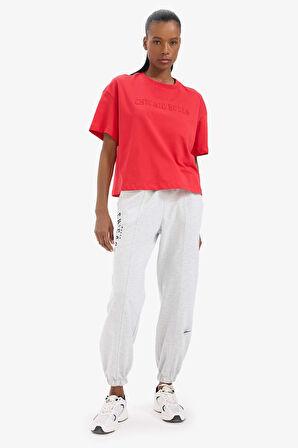 DeFactoFit NBA Chicago Bulls Oversize Geniş Kalıp Bisiklet Yaka Nakış Baskı Penye Kısa Kollu Tişört B9954AX25SMRD303