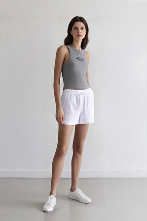 Relax Fit Yüksek Bel Kısa Paça Beyaz Müslin Şort