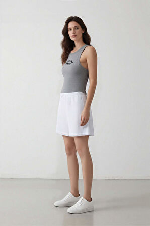 Relax Fit Yüksek Bel Kısa Paça Beyaz Müslin Şort