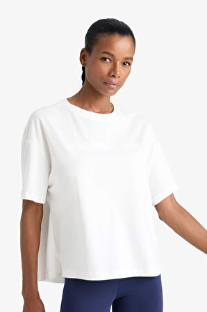 DeFactoFit NBA Brooklyn Nets Oversize Geniş Kalıp Bisiklet Yaka Baskı Sporcu Kısa Kollu Tişört E2345AX25SMER105