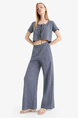 Coool Regular Fit V Yaka Krinkıl Kumaş Kısa Kollu Bluz