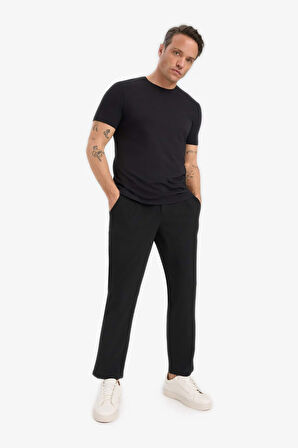 Slim Fit Dar Kesim Bisiklet Yaka Basic Düz Kısa Kollu Tişört