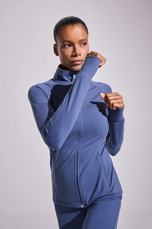 	DeFactoFit Fitted Dik Yaka Çift Cepli Fermuarlı Spor Hırka