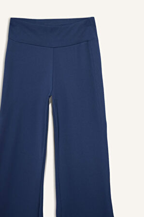 DeFactoFit Wide Leg Geniş Paça Toparlayıcı Yüksek Bel Soft Touch Sporcu Pantolon