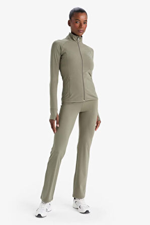 DeFactoFit Flare Fit İspanyol Paça Standart Boy Sporcu Pantolon