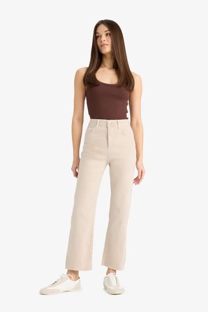 DeFacto Crop Flare Fit Yüksek Bel Bilek Boy Jean Pantolon E8017AX25SMBG737