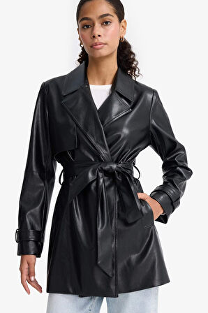 Regular Fit Kemerli Cepli Suni Deri Kısa Trençkot