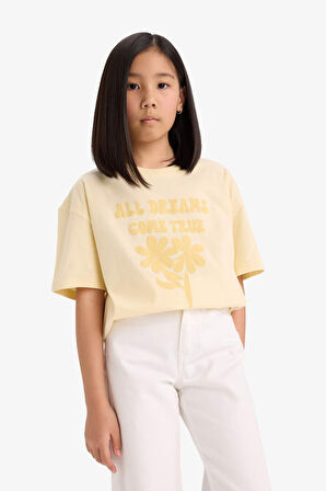 DeFacto Kız Çocuk Oversize Geniş Kalıp Bisiklet Yaka Kısa Kollu Tişört E0392A825SMYL239