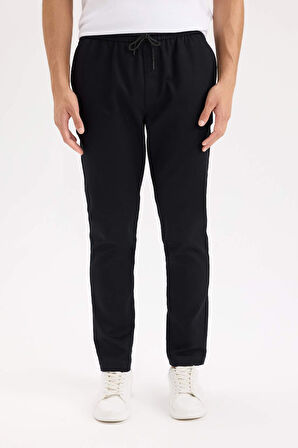 DeFacto Yazlık Jogger Pantolon Penye Beli Bağcıklı Cepli D5966AX25SPBK81