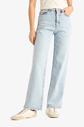 Comfort Straight Yüksek Bel Bilek Boy Jean Yıkamalı Pantolon