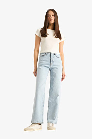 Comfort Straight Yüksek Bel Bilek Boy Jean Yıkamalı Pantolon