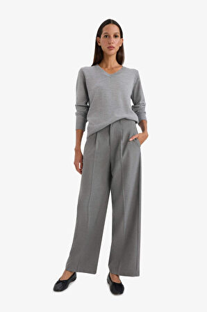 Relax Fit V Yaka Triko Kazak