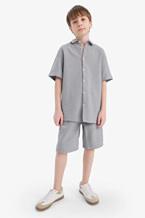 Erkek Çocuk Regular Fit Polo Yaka Dokulu Kısa Kollu Gömlek