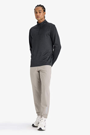 DeFactoFit Slim Fit Dar Kesim Fermuar Cepli Dokuma Sporcu Jogger