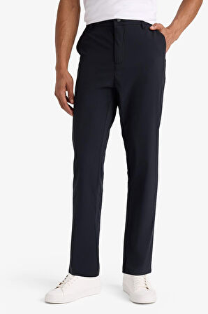 DeFactoFit Slim Fit Dar Kesim Standart Paça Dokuma Sporcu Pantolon