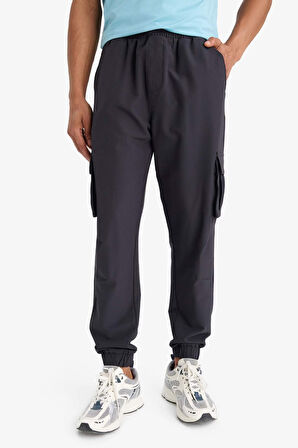 DeFactoFit Slim Fit Dar Kesim Kargo Cepli Dokuma Sporcu Jogger Eşofman Altı