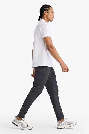 DeFactoFit Slim Fit Dar Kesim Çift Cepli Dokuma Jogger Eşofman Altı