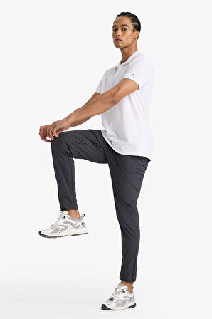 DeFactoFit Slim Fit Dar Kesim Çift Cepli Dokuma Jogger Eşofman Altı