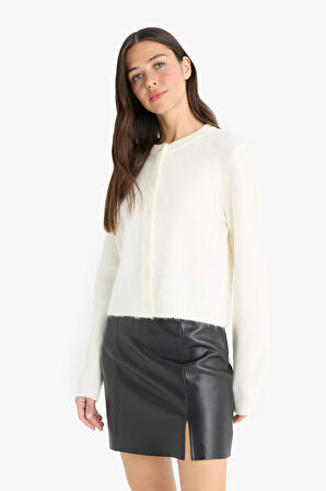 Regular Fit Bisiklet Yaka Basic Düz Düğmeli Soft Touch Yumuşak Triko Hırka