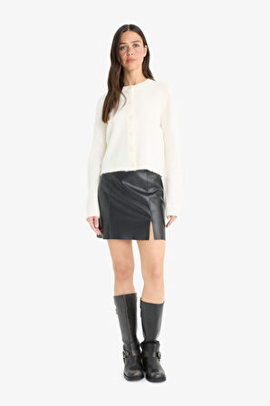 Regular Fit Bisiklet Yaka Basic Düz Düğmeli Soft Touch Yumuşak Triko Hırka