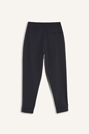 DeFactoFit Slim Fit Dar Kesim Standart Paça Sporcu Jogger Eşofman Altı