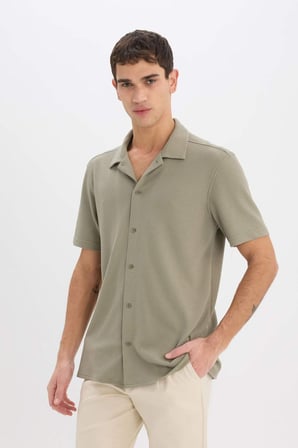 DeFacto Regular Fit Polo Yaka Yazlık Kısa Kollu Gömlek E1211AX25SMKH465