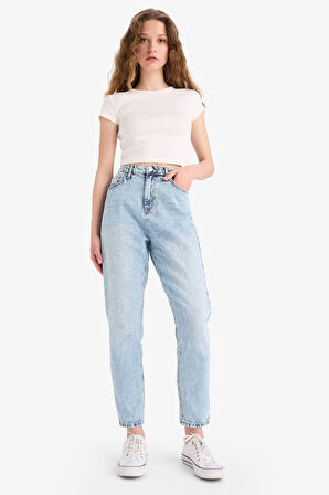 Lina Lina Mom Fit Yırtık Detaylı Yüksek Bel Düz Paça Uzun Jean Pantolon