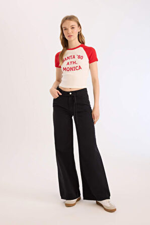 DeFacto Coool Fitted Bisiklet Yaka Baskılı Fitilli Kaşkorse Kısa Kollu Tişört E0677AX25SMRD256