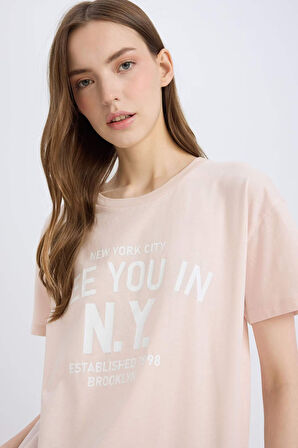 DeFacto Regular Fit Bisiklet Yaka Baskılı Kısa Kollu Tişört E0720AX25SMPN26