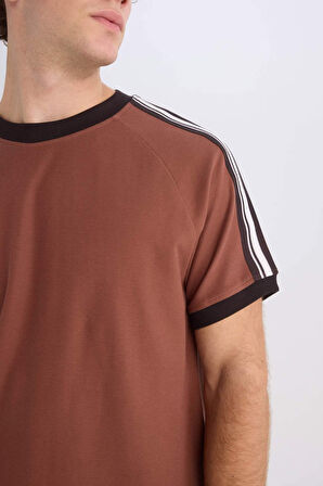 DeFacto %100 Pamuk Regular Fit Bisiklet Yaka Kısa Kollu Pike Tişört C2563AX25SPBN326