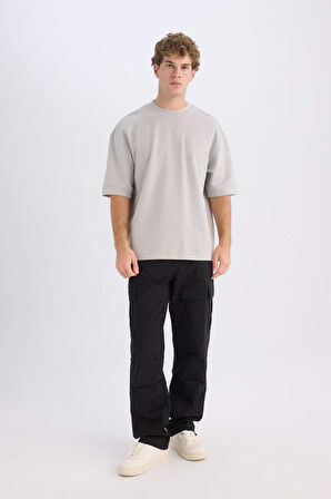 DeFacto Loose Fit Bisiklet Yaka Kısa Kollu Ağır Kumaş Basic Düz Tişört B4844AX25SPGR253