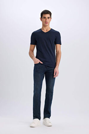 DeFacto Slim Fit Dar Kesim V Yaka Basic Düz Kısa Kollu %100 Pamuk Tişört M7668AZ25SPNV64