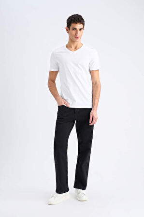 DeFacto Slim Fit Dar Kesim V Yaka Basic Düz Kısa Kollu %100 Pamuk Tişört M7668AZ25SPWT34