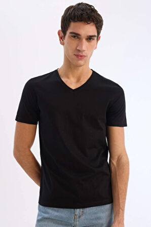 DeFacto Slim Fit Dar Kesim V Yaka Basic Düz Kısa Kollu %100 Pamuk Tişört M7668AZ25SPBK81