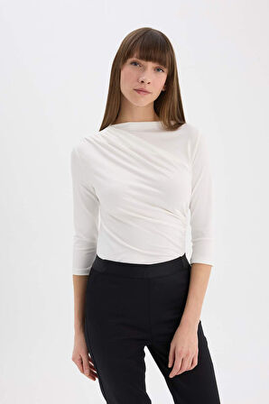 DeFacto Regular Fit Degaje Yaka Basic Düz Krep Yarım Kollu Tişört E7096AX25SPER105