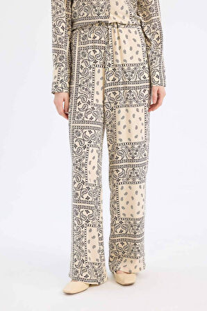 DeFacto Regular Fit Şal Desenli Viskon Plaj Pantolonu-Fall in Love C3159AX25SPER103
