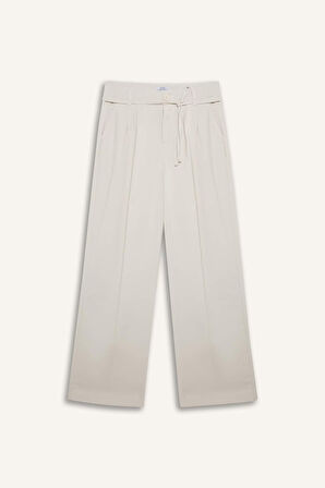 Wide Leg Kumaş Pantolon Üç Cepli Normal Bel Standart Boy