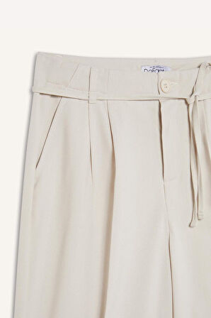 Wide Leg Kumaş Pantolon Üç Cepli Normal Bel Standart Boy