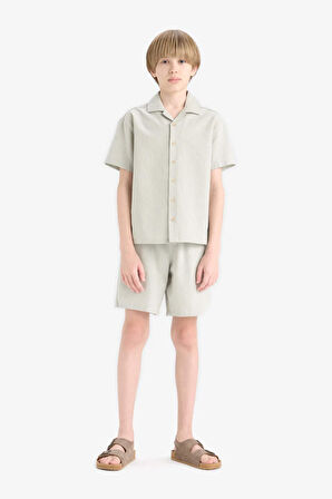DeFacto Erkek Çocuk Oversize Geniş Kalıp Polo Yaka Müslin Kısa Kollu Gömlek E3314A825HSGN1123