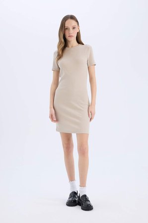 DeFacto Bodycon Vücudu Saran Bisiklet Yaka Fitilli Kaşkorse Kısa Kollu Mini Elbise E7231AX25SPBG106