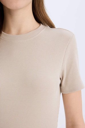 DeFacto Bodycon Vücudu Saran Bisiklet Yaka Fitilli Kaşkorse Kısa Kollu Mini Elbise E7231AX25SPBG106
