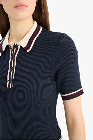 	Regular Fit Düğmeli Polo Yaka Kısa Kollu Triko Kazak