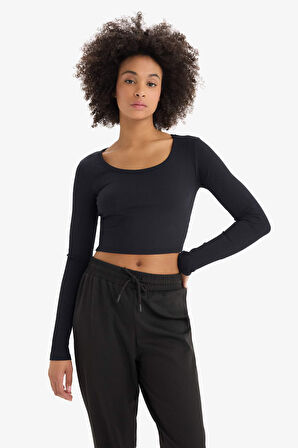 DeFactoFit Cropped Fit Bisiklet Yaka Sporcu Uzun Kollu Tişört E7282AX24WNBK81