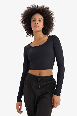 DeFactoFit Cropped Fit Bisiklet Yaka Sporcu Uzun Kollu Tişört E7282AX24WNBK81