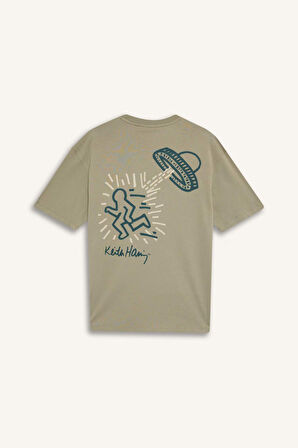 DeFacto %100 Pamuk Haring Boxy Fit Bisiklet Yaka Sırt Baskılı Kısa Kollu Tişört E3256AX25SMKH488