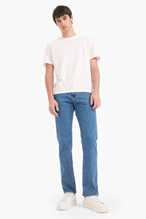 DeFacto Sergio Regular Fit Normal Kalıp Normal Bel Boru Paça Jean Pantolon E7277AX25SMNM28