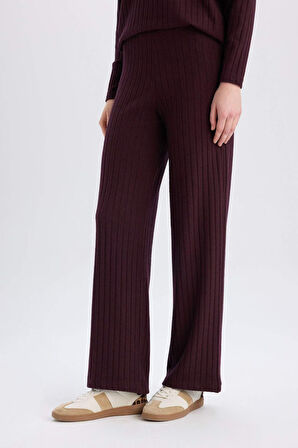 DeFacto Wide Leg Geniş Paça Eşofman Altı Normal Bel Fitilli Kaşkorse Kumaş Basic Düz B2405AX25SPBR115