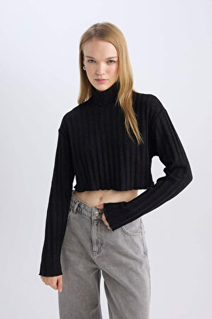 DeFacto Coool Balıkçı Yaka Crop Top Basic Düz Fitilli Kaşkorse Uzun Kollu Tişört E1673AX24WNBK81